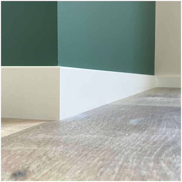 Rodapé em PVC expandido